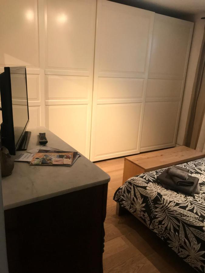 Camera Con Bagno Privato E Parcheggio Lucca Ngoại thất bức ảnh