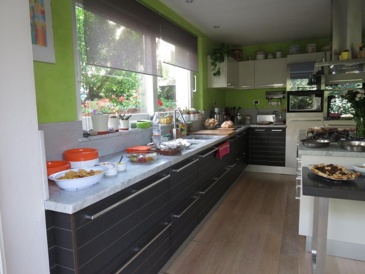 Camera Con Bagno Privato E Parcheggio Lucca Ngoại thất bức ảnh